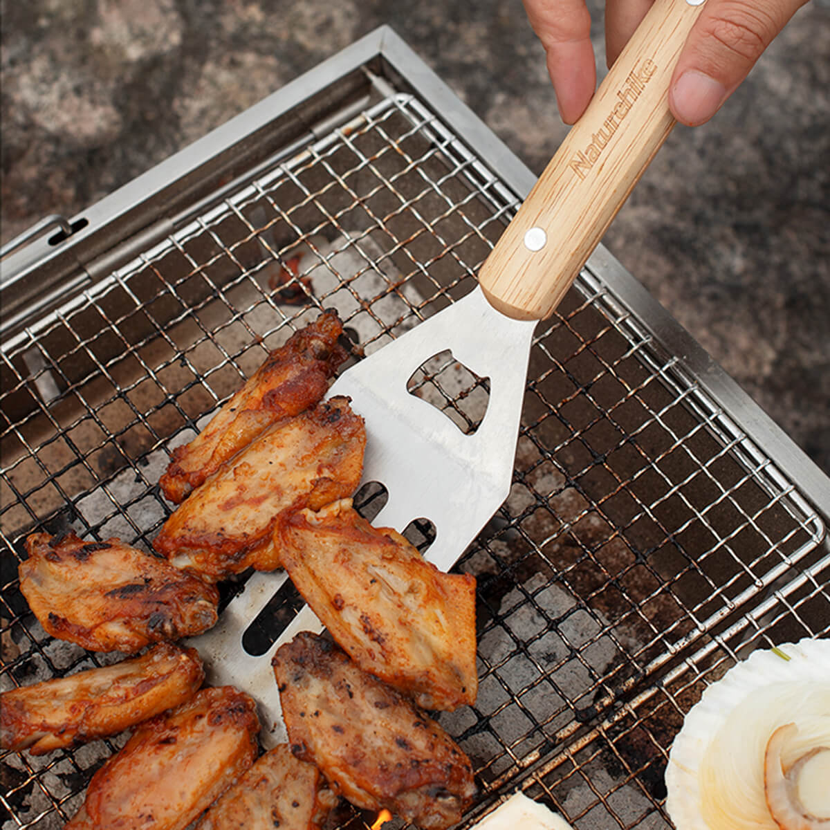 Assortiment d'outils de barbecue quatre pièces - Image 4