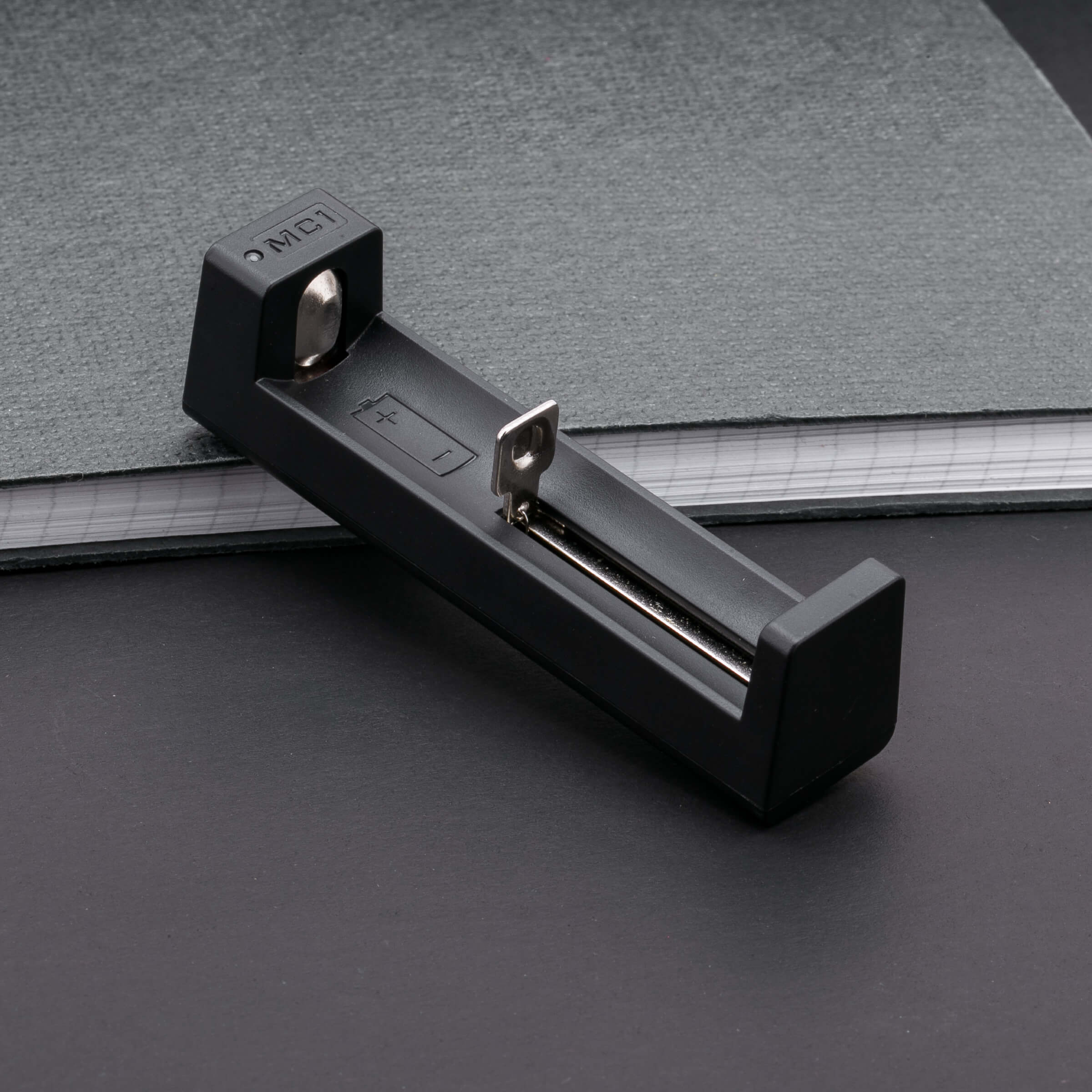 Chargeur de batterie universel DC10 - Image 5