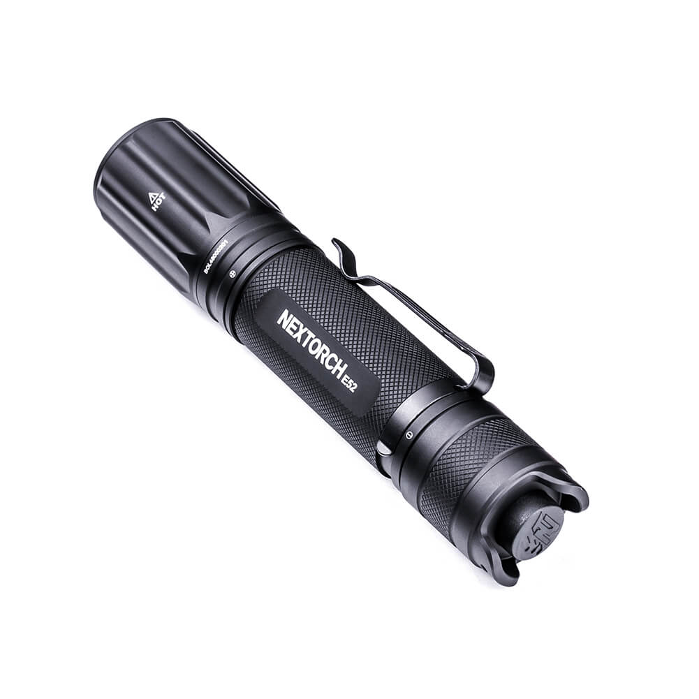 Lampe de poche EDC rechargeable multi-usages E52 - Image 4
