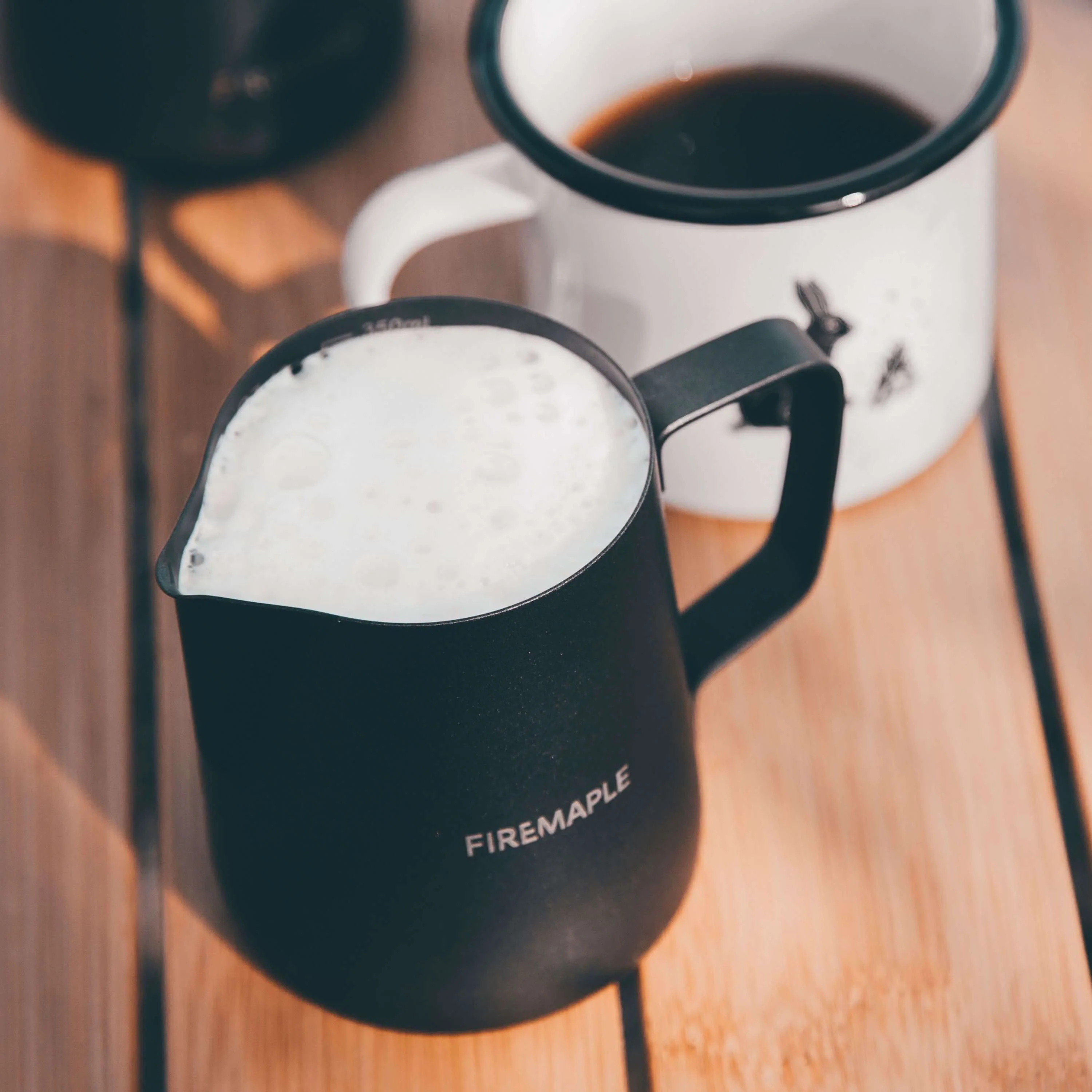Pichet orca pour café et lait 350ml - Image 4