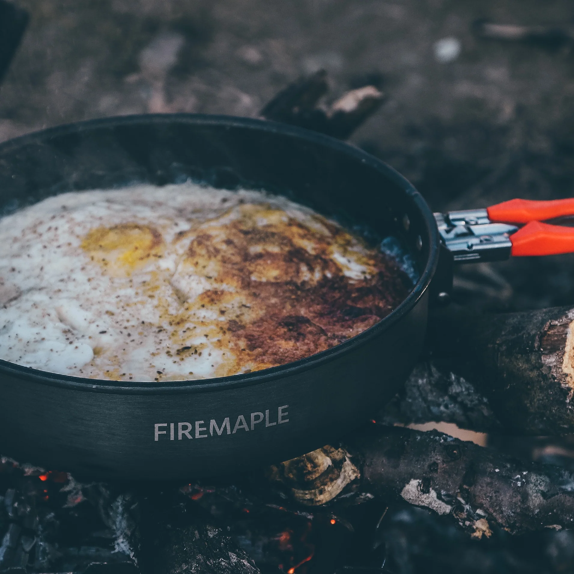 PoĂȘle Ă frire avec revĂȘtement antiadhĂ©sif de qualitĂ© supĂ©rieure FEAST - Image 2